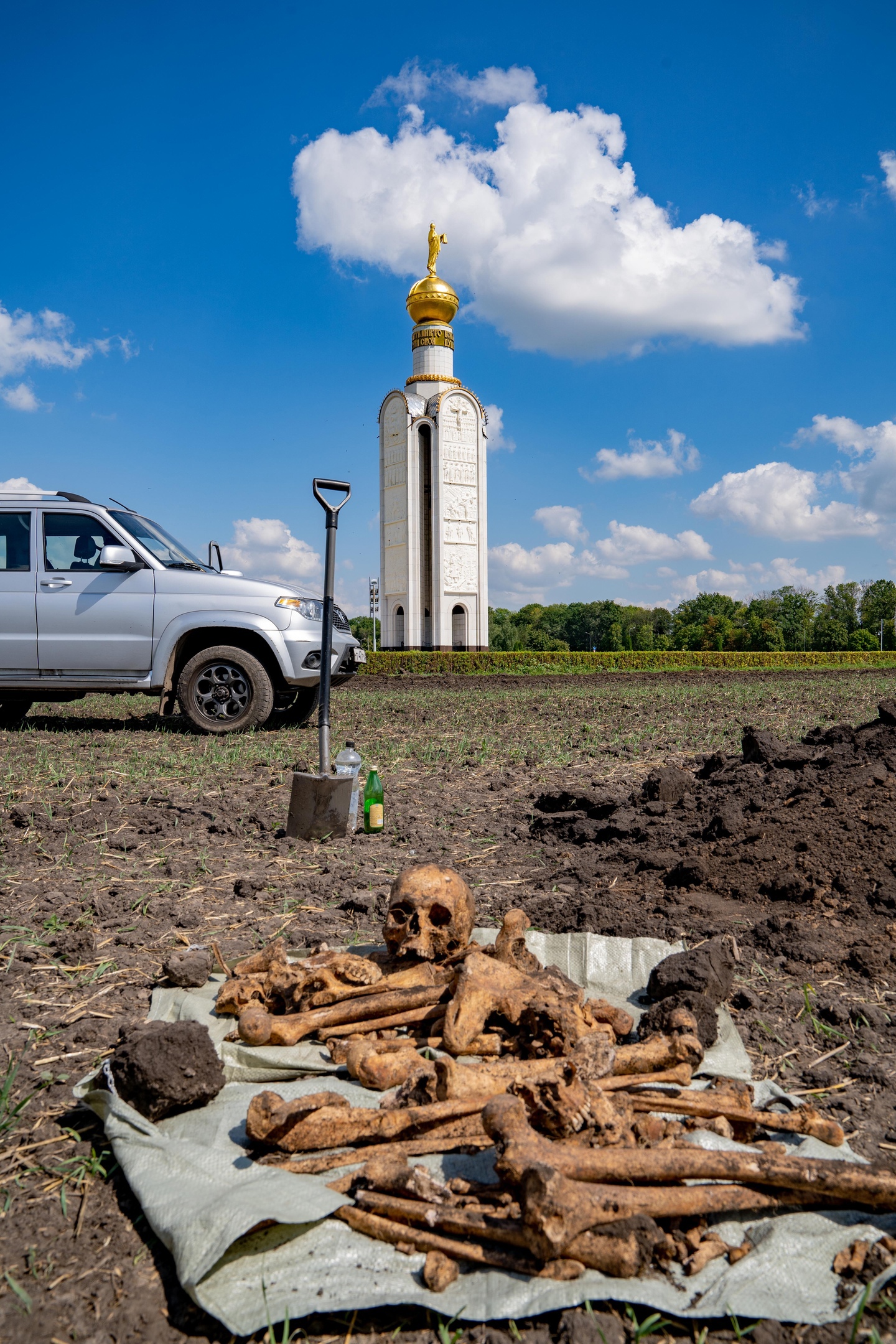 ОСТАНКИ СОВЕТСКИХ ВОИНОВ НАЙДЕНЫ НА ПРОХОРОВСКОМ ПОЛЕ